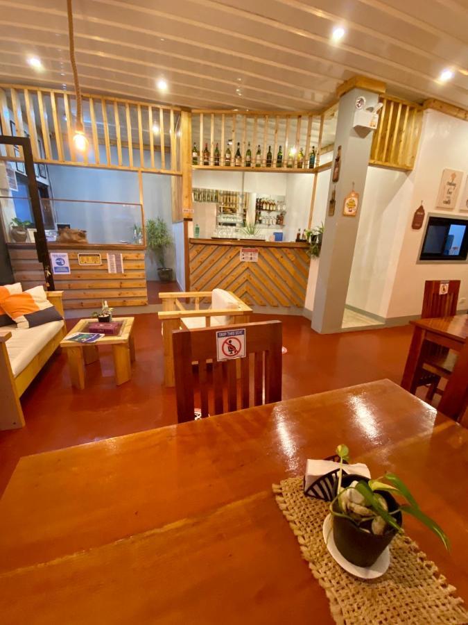 Marion Roos Hotel Puerto Galera Ngoại thất bức ảnh